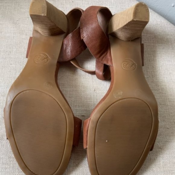 Lucky Brand Pepperr Heel - Chestnut Color - Picture 6 of 6